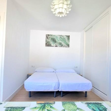 Habitacion Privada Con Bano Y Jardin Privado Chiclana de la Frontera Exteriör bild
