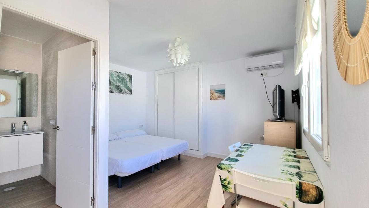 Habitacion Privada Con Bano Y Jardin Privado Chiclana de la Frontera Exteriör bild